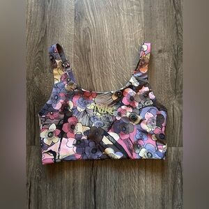 Nike Dri-Fit Multicolor Floral Glitter Sports Bra Medium
